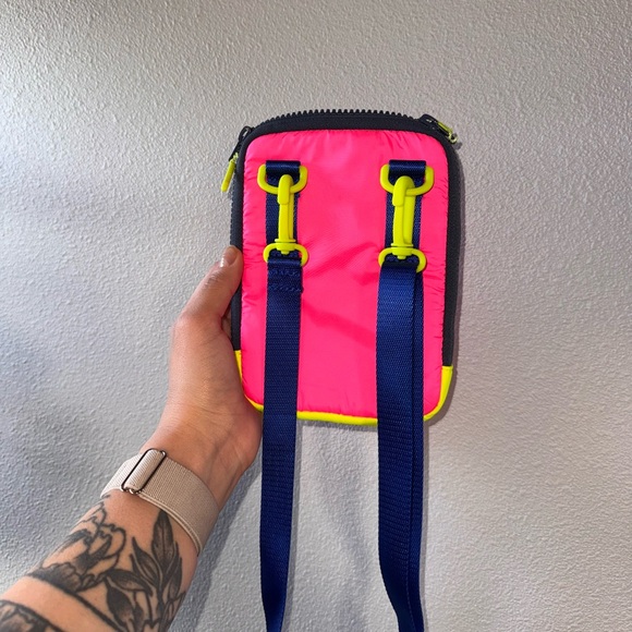 Lululemon Crossbody Neon Bag - Picture 3 of 5